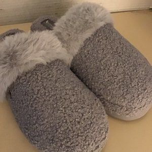 Koolaburra By Uggs women gray Ashley slipper shoes US 11 Euro 42